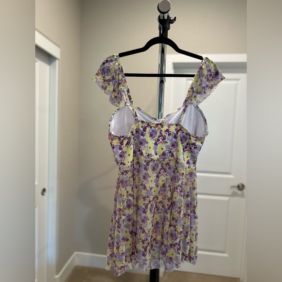 Women’s SHEIN Floral Swim Dress ~ Size 2XL - Picture 2 of 3